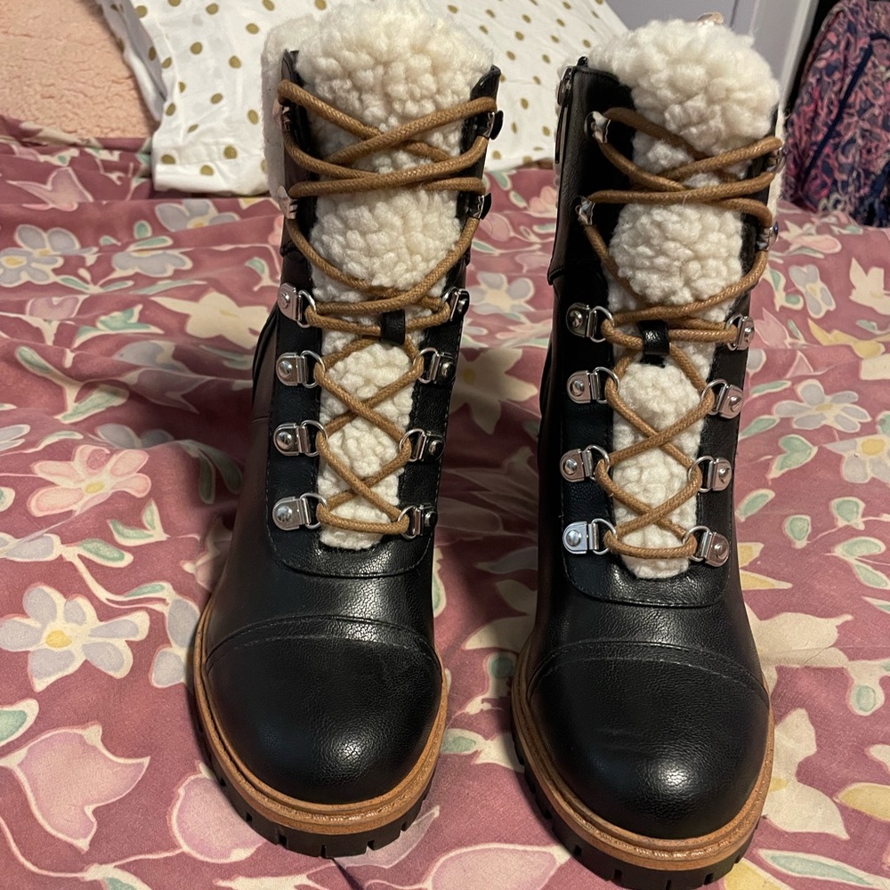 Nine West Black Faux Fur Booties